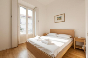 Garibaldi & Isola District Functional Apartment